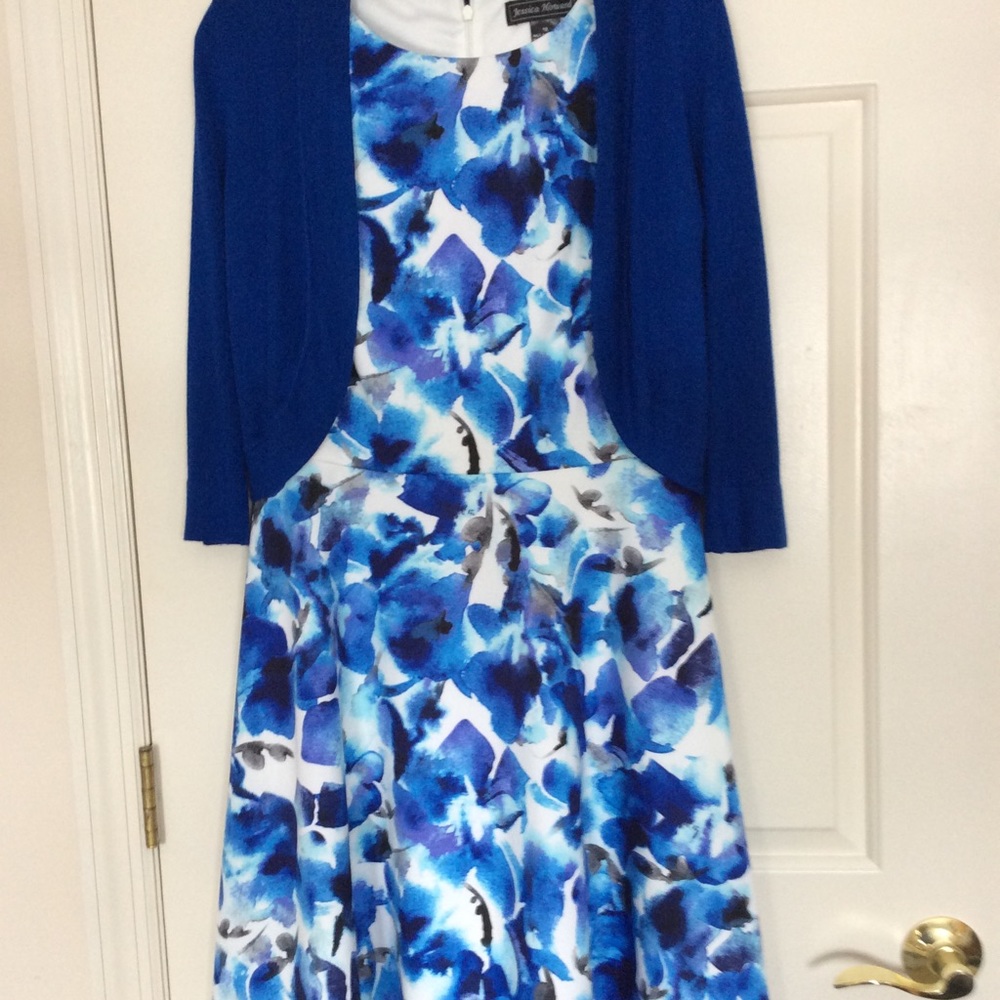 Jessica Howard Sleevless Flowery Spring Dress